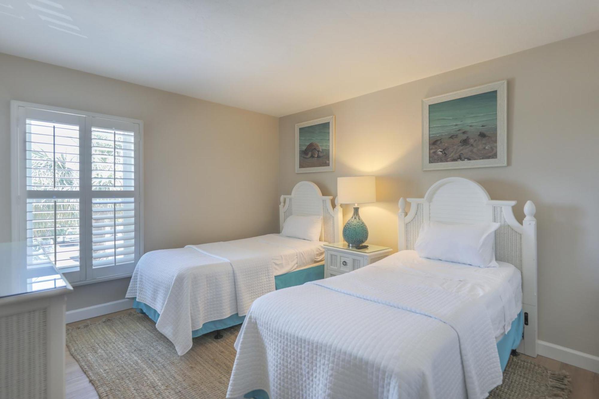 South Seas 2428